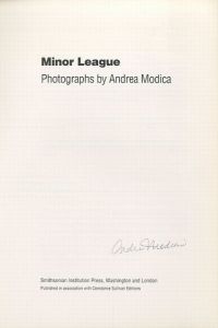 「Minor League : Photographers at Work A Smithsonian Series　【サイン入/Sigind】」画像1