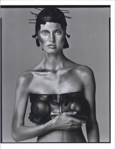「Woman in the Mirror / Richard Avedon 」画像4