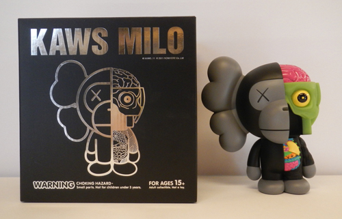 Kaws カウズ フィギュア多数入荷致しました News Blog 小宮山書店 Komiyama Tokyo 神保町 古書 美術作品の販売 買取 Kaws カウズ フィギュア多数入荷致しました News Blog 小宮山書店 Komiyama Tokyo 神保町 古書 美術作品の販売 買取