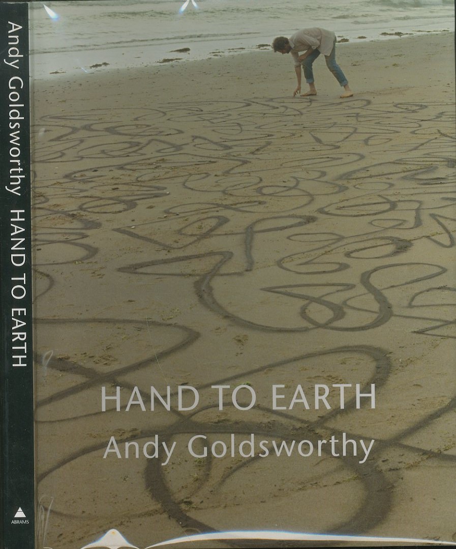 スコットランドの芸術家 Andy Goldsworthyの写真集のご紹介 News Blog 小宮山書店 Komiyama Tokyo 神保町 古書 美術作品の販売 買取