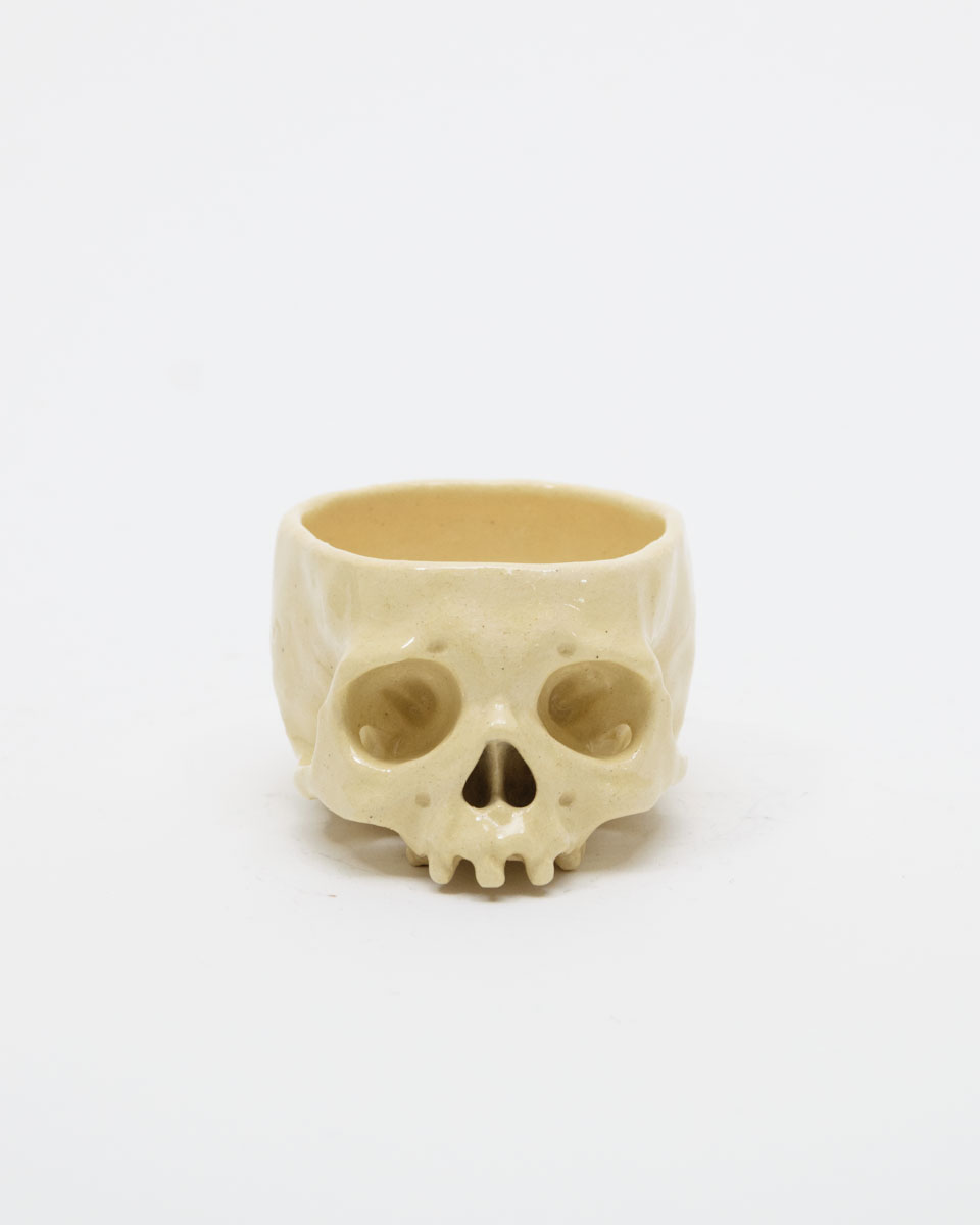 【76】「ぐい呑 IVORY」¥33,000　2023年/ユニーク/サイン入/桐箱/H45 × W65 × D80 (mm)