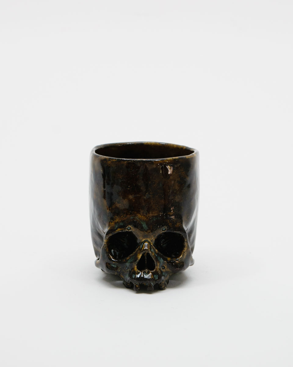 【70】「湯呑 SOIL」¥38,500　2023年/ユニーク/サイン入/桐箱/H80 × W65 × D80 (mm)