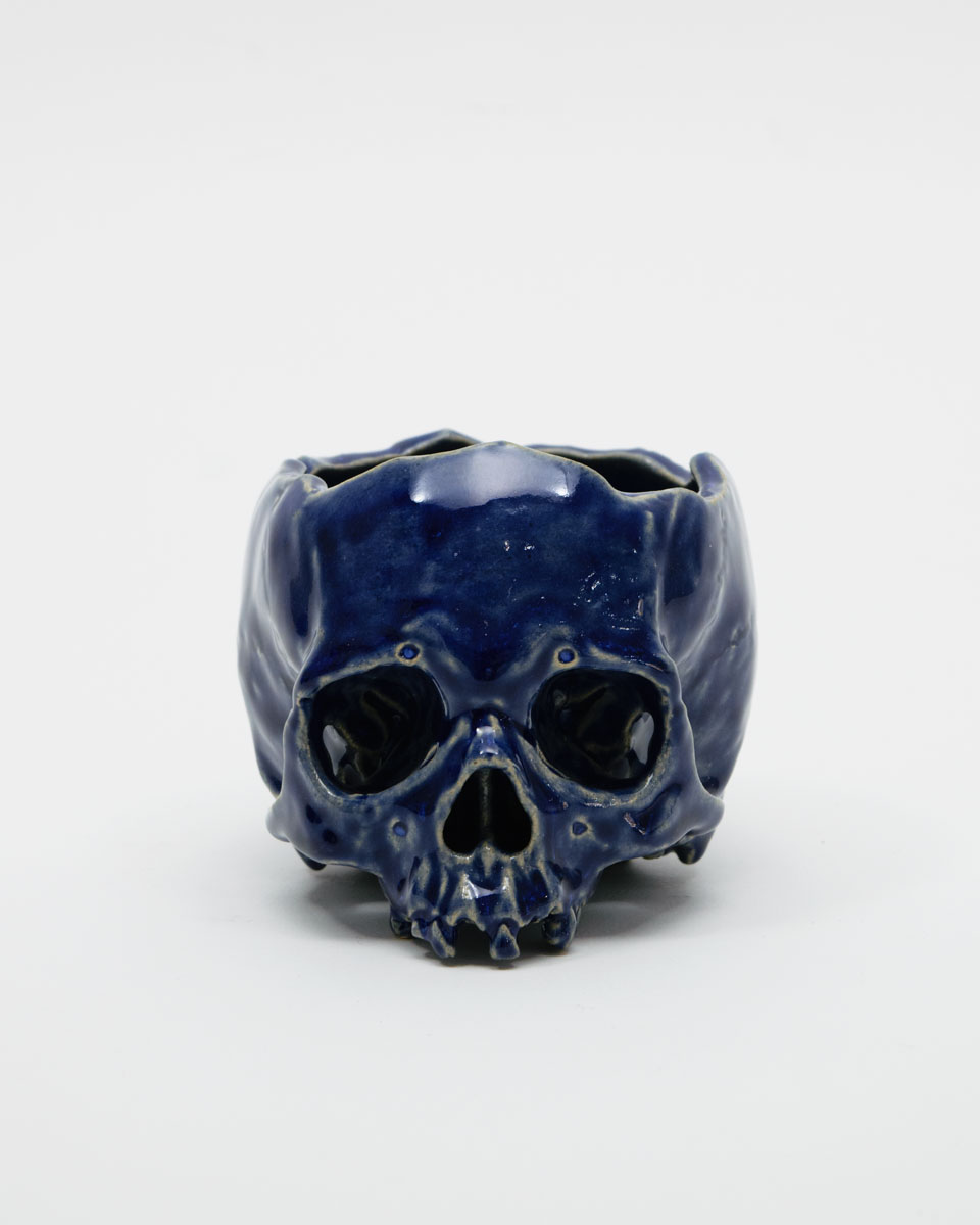 【65】「植木鉢 INDIGO」¥66,000　2023年/ユニーク/サイン入/桐箱/H100 × W110 × D135 (mm)