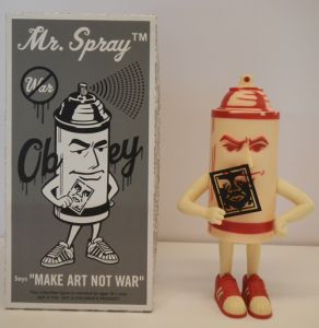 シェパード・フェアリー　フィギュア　「MR. SPRAY」のサムネール