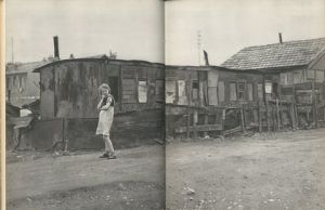 「LA BANLIEUE DE PARIS / Photo:Robert Doisneau　Text:Blaise Candrars」画像1