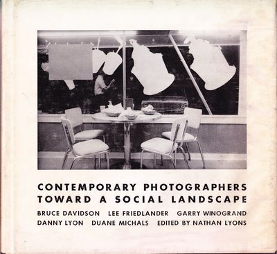 「CONTEMPORARY PHOTOGRAPHERS TOWARD A SOCIAL LANDSCAPE / Bruce Davidson / Lee Friedlander / Garry Winoground and more」メイン画像