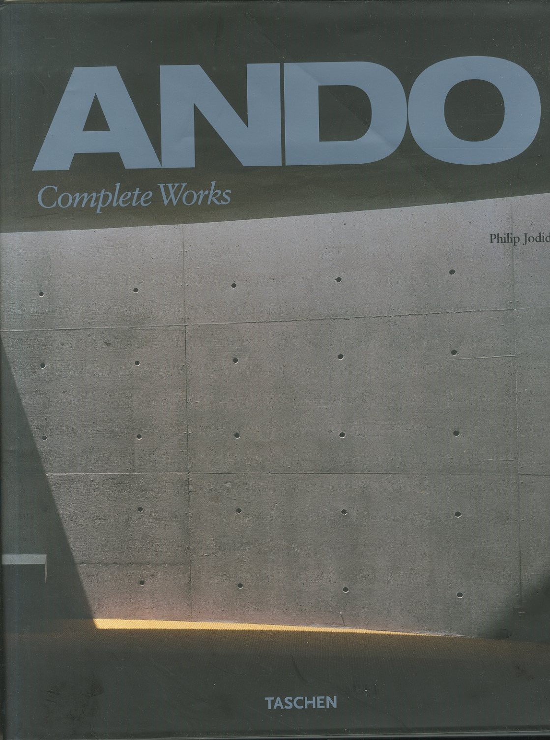 Tadao Ando. Complete Works  安藤忠雄