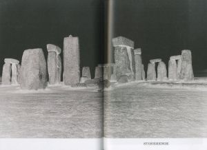 「WILTSHIRE BEFORE CHRIST / Artwork: Jeremy Deller, Creative direction: Aries’ Sofia Prantera, Photo: David Sims, Julian Richards」画像3