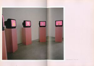 「Pink The Exposed Color in Contemporary Art and Culture / Edit: Barbara Nemitz」画像3
