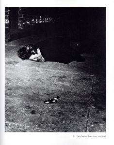 「WEEGEE TATER UND OPFER / Photo: Weegee Edit: John Coplans」画像4