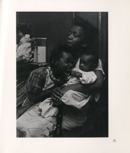 「THE SWEET FLYPAPER OF LIFE / ROY DECARAVA & LANGSTON HUGHES」画像2