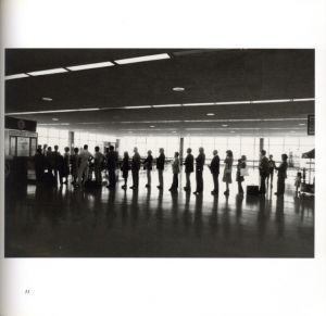 「ARRIVALS & DEPARTURES: THE AIRPORT PICTURES OF GARRY WINOGRAND / Garry Winogrand」画像1