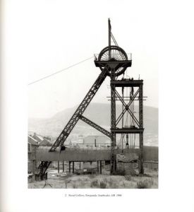 「FÖRDERTÜRME / Bernd & Hilla Becher」画像1