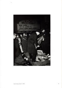 「Weegee's World / Photo: Weegee　Text: Miles Barth」画像1