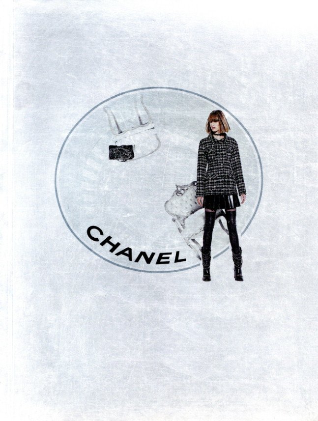 「CHANEL Traveling in Space / Photo: Karl Lagerfeld」メイン画像