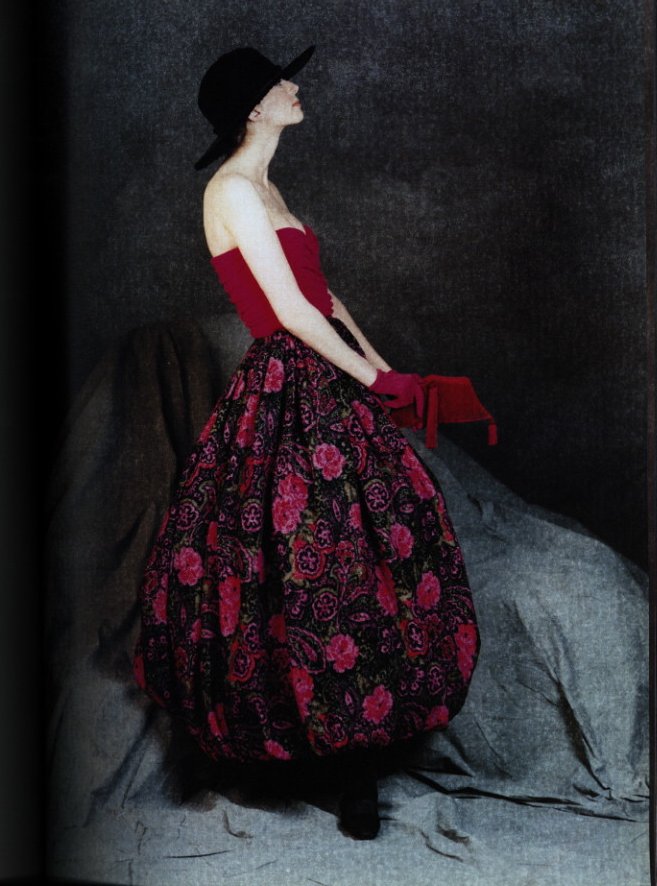 GIORGIO ARMANI Collezione autunno inverno 1989 / 90 / Photo GIORGIO ARMANI Collezione autunno inverno 1989 / 90 / Photo