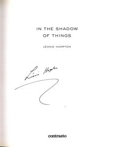 「IN THE SHADOW OF THINGS / Leonie Hampton」画像1