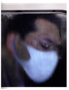 「TOKYO COMPRESSION / Photo: Michael Wolf Essay: Christian Schule」画像3