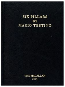 ／写真：マリオ・テスティーノ（Six Pillars by Mario Testino／Photo: Mario Testino)のサムネール