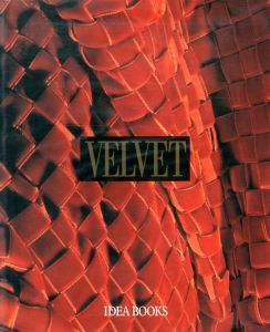 Velvet: History, Techniques, Fashionsのサムネール