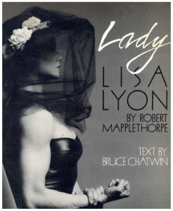  Lady LISA LYON BY ROBERT MAPLETHORPE / Robert Mapplethorpe