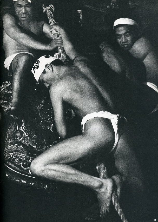 絶版 希少本 洋書 裸祭り : Naked Festival / 矢頭保 : Tamotsu