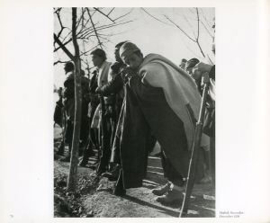 「HEART OF SPAIN　ROBERT CAPA'S PHOTOGRAPH OF THE SPANISH CIVIL WAR / Author: Robert Capa」画像2
