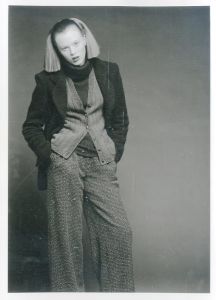 「CHANEL Automne - Hiver 1997 / Edit: CHANEL 　Photo: Karl Lagerfeld」画像6