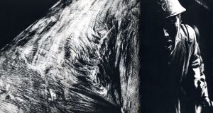 「地図 / 写真：川田喜久治　ブックデザイン：杉浦康平　パッケイジデザイン：石尾利朗　序文：大江健三郎」画像15