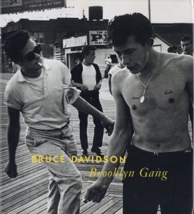 BRUCE DAVIDSON Brooklyn Gang／写真：ブルース・ダヴィッドソン　デザイン：ジャック・ウッディ（BRUCE DAVIDSON Brooklyn Gang／Photo: Bruce Davidson　Design: Jack Woody)のサムネール