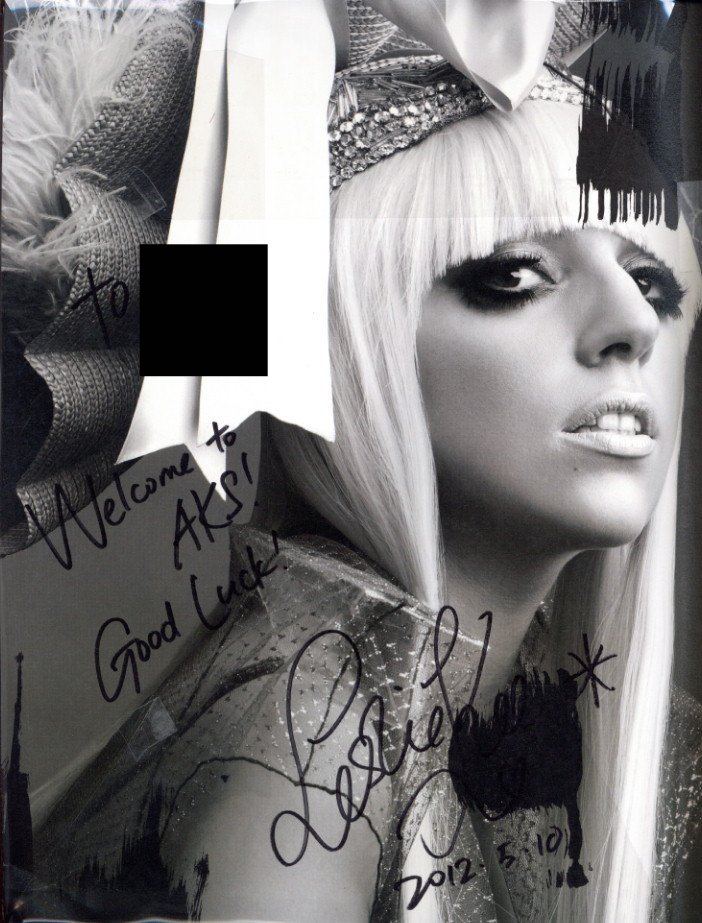 SUPER LADY GAGA PHOTOGRAPHED BY LESLIE KEE / 写真：レスリー