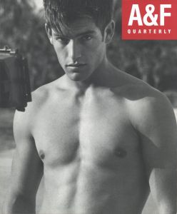 A&F QUARTERLY ISSUE 28 Back to school／写真：ブルース・ウェーバー（A&F QUARTERLY ISSUE 28 Back to school／Photo: Bruce Weber)のサムネール