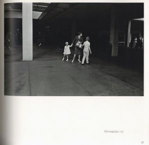 「WINOGRAND FIGMENTS FROM THE REAL WORLD / Photo: Garry Winogrand　Organized: John Szarkowski」画像1