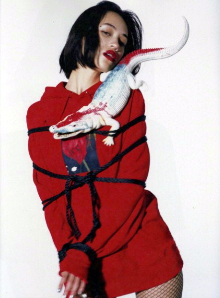 ARAKI for Supreme / Photo: Nobuyoshi Araki | 小宮山書店 KOMIYAMA 