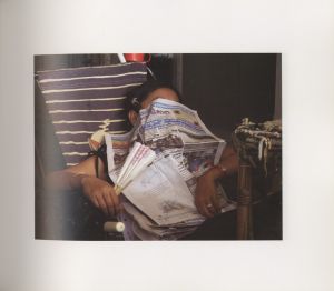 「The Art of Public Sleeping / James Hunt」画像1
