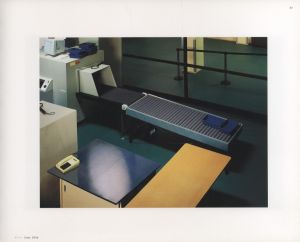 「ドイツ写真の現在　かわりゆく「現実」と向かいあうために / 編：東京国立近代美術館」画像4
