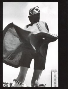「John Bates:Fashion Designer Richard Lester / Foreword: Marit Allen」画像2