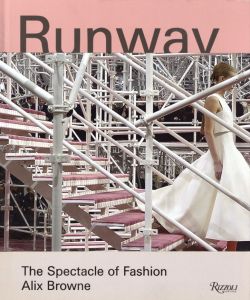 Runway The Spectacle of Fashionのサムネール