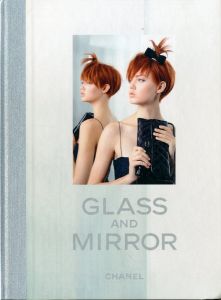 CHANEL SPRING - SUMMER 2014 GLASS AND MIRROR／写真：カール・ラガーフェルド（CHANEL SPRING - SUMMER 2014 GLASS AND MIRROR／Photo: Karl Lagerfeld)のサムネール