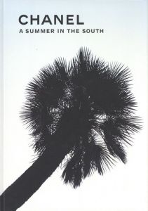 CHANEL SPRING - SUMMER 2011 A SUMMER IN THE SOUTH／写真：カール・ラガーフェルド（CHANEL SPRING - SUMMER 2011 A SUMMER IN THE SOUTH／Photo: Karl Lagerfeld)のサムネール