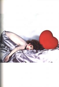 「EXHIBIT A / Photo: Guy Bourdin」画像5