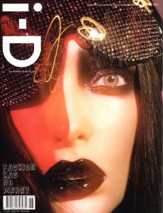 i-D MAGAZINE THE HORROR ISSUE NO.267 VOL.II/XVII JUNE/JULY 2006のサムネール
