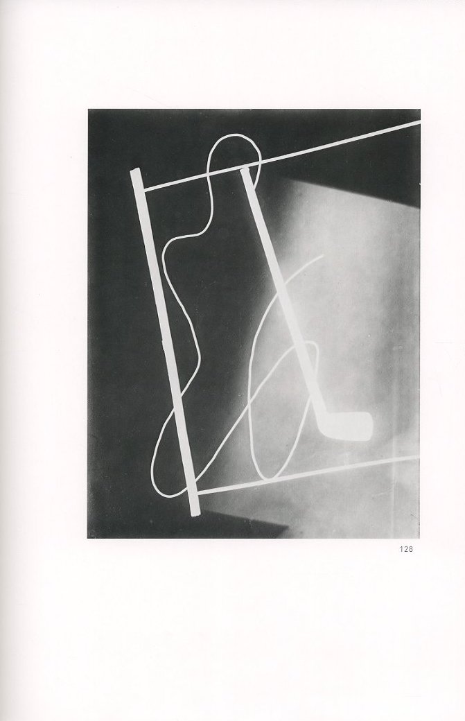 MAN RAY マン・レイ写真集 / マン・レイ | 小宮山書店 KOMIYAMA