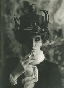 「IN AND OUT OF MODE / 写真：高木由利子」画像1