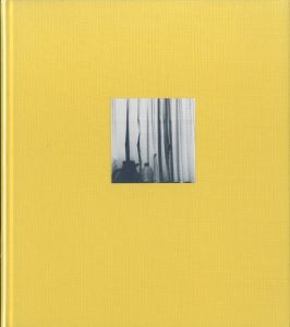 hysteric Sixteen　植田正治／著：植田正治　解説：ガブリエル・ボーレ（hysteric Sixteen UEDA SHOJI／Author: Shoji Ueda　Commentary: Gabriel Bauret)のサムネール