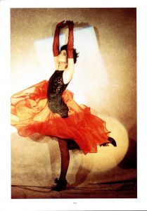 「YVES SAINT LAURENT  IMAGES OF DESIGN 1958-1988 / Introduction: Marguerite Duras」画像4