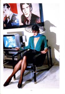 「YVES SAINT LAURENT  IMAGES OF DESIGN 1958-1988 / Introduction: Marguerite Duras」画像5