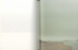 「MIMOCA’S EYE VOL. 1 ：野口里佳展　[予感] / 写真：野口里佳　編：丸亀市猪熊弦一郎現代美術館」画像4