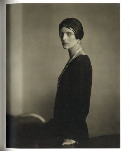 「EDWARD STEICHEN: IN HIGH FASHION THE CONDE NAST YEARS 1923-1937 / 写真：エドワード・スタイケン」画像1