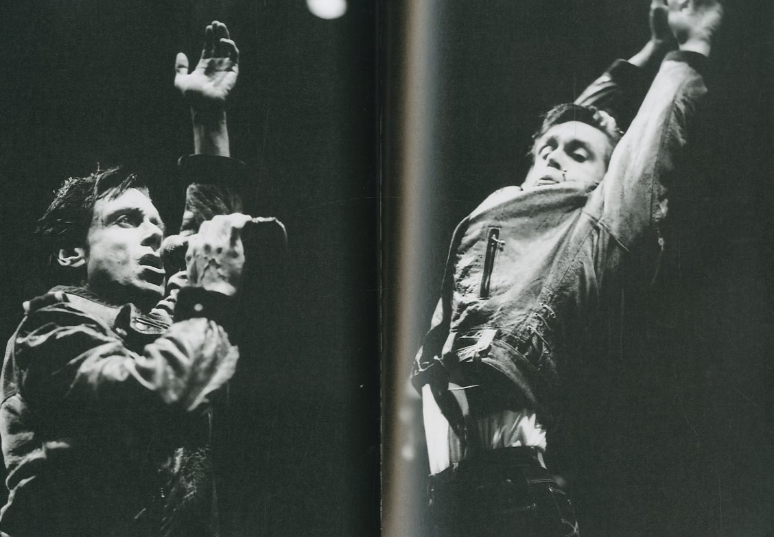 Underground GIG Tokyo 1978 – 1987 Action Portrait by Gin